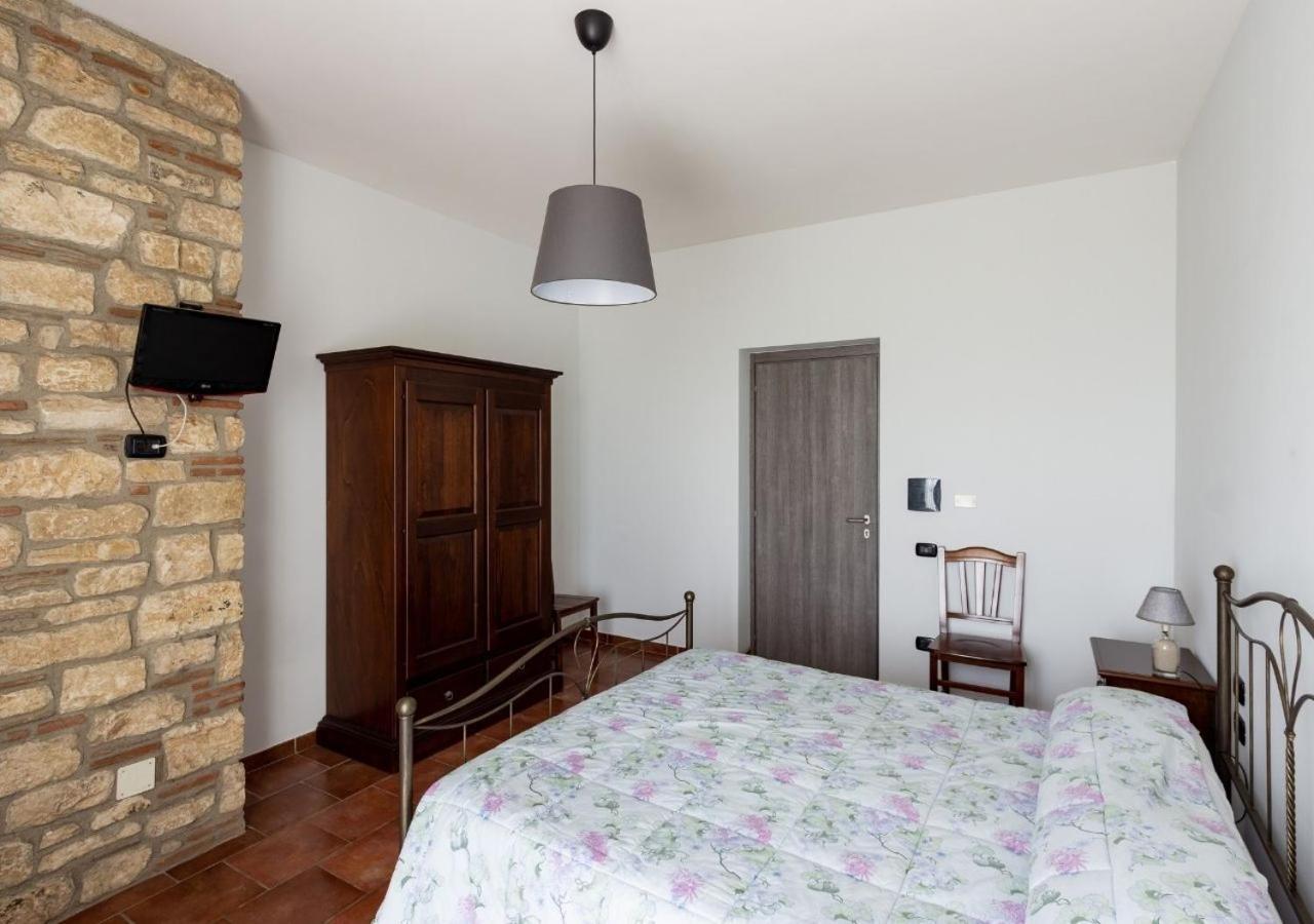 Agriturismo Il Sentiero Degli Ulivi - Irpinia Venticano Kültér fotó
